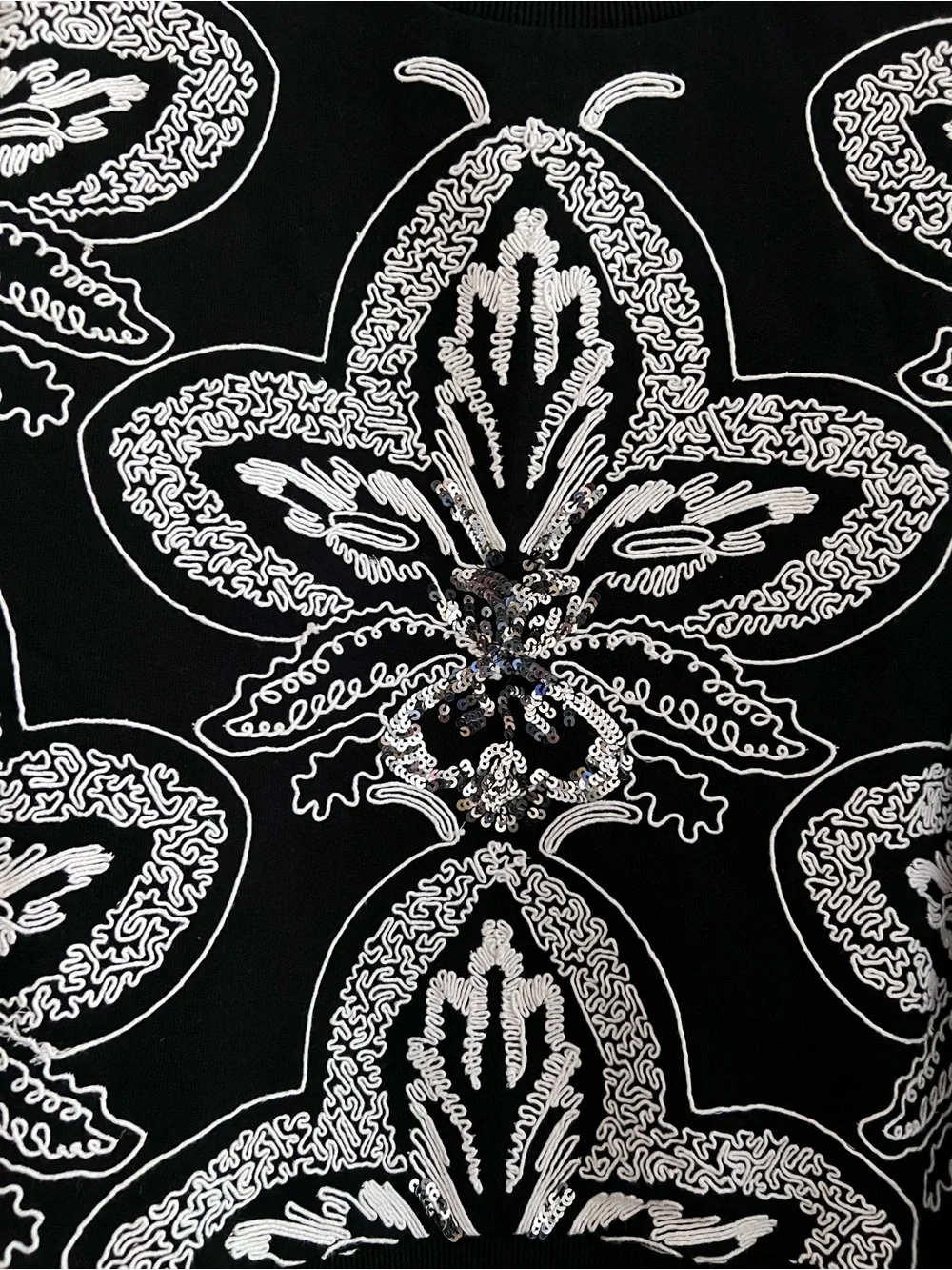 Anthropologie | Ollari | Black Embellished Sweatshirt | Size Medium - Picture 10 of 11